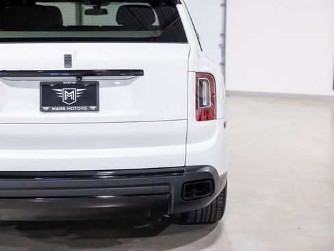 Used 2019 Rolls-Royce Cullinan image 13