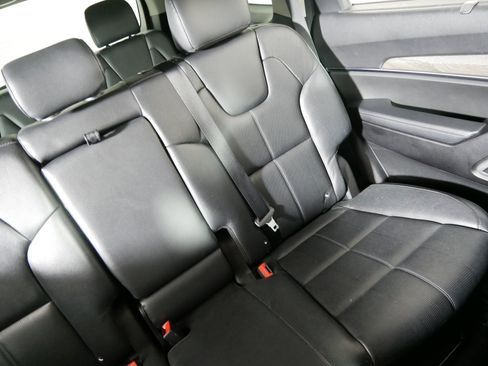 Used 2020 Kia Telluride EX w/ Towing Package FWD image 14