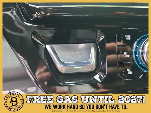 New 2026 GMC Sierra 2500 AT4 w/ Technology Package AWD/4WD image 28