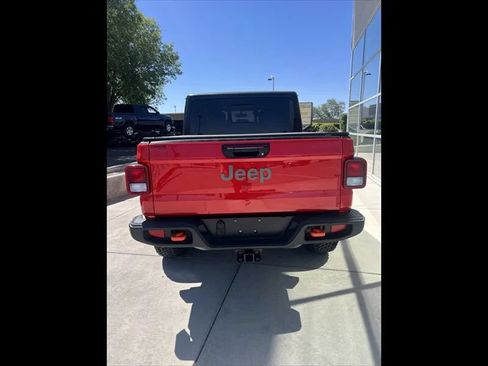 Used 2021 Jeep Gladiator Mojave AWD/4WD image 6