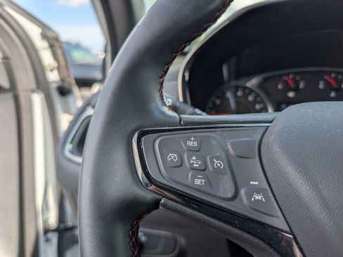 Used 2023 Chevrolet Equinox RS AWD/4WD image 12