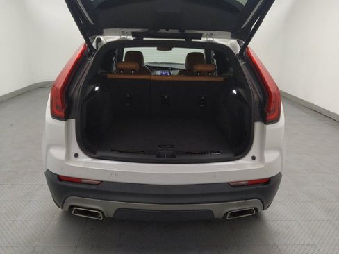 Used 2021 Cadillac XT4 Premium Luxury AWD/4WD image 29