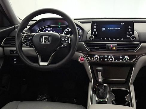Used 2020 Honda Accord LX image 28