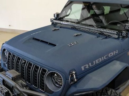 Used 2024 Jeep Wrangler Unlimited Rubicon 392 image 69