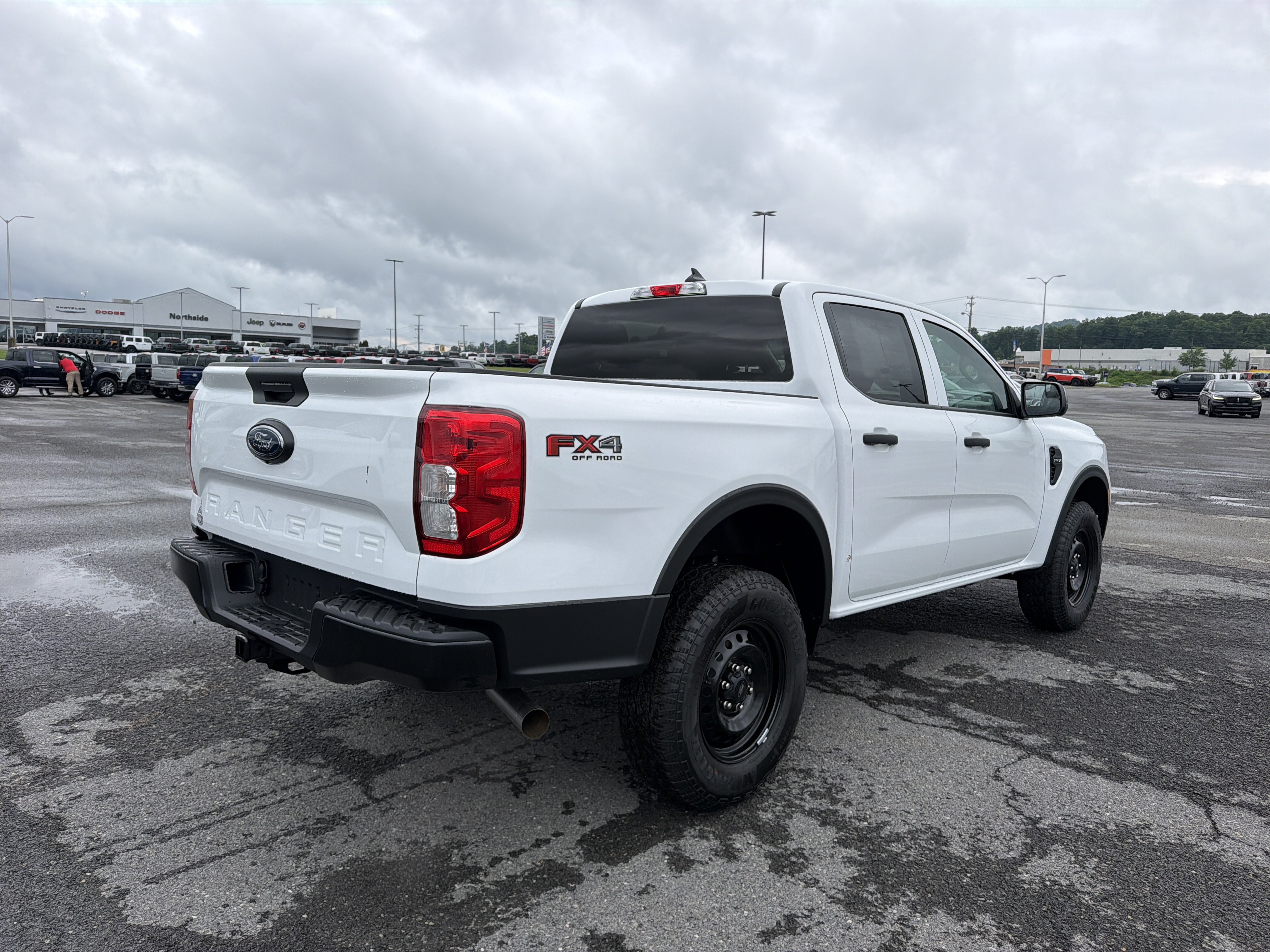 New 2026 Ford Ranger XL w/ FX4 Off-Road Package AWD/4WD image 4