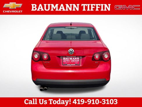 Used 2009 Volkswagen Jetta S FWD image 4