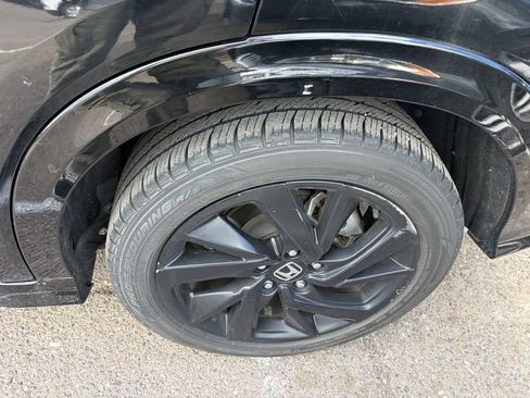Used 2021 Honda HR-V Sport image 11