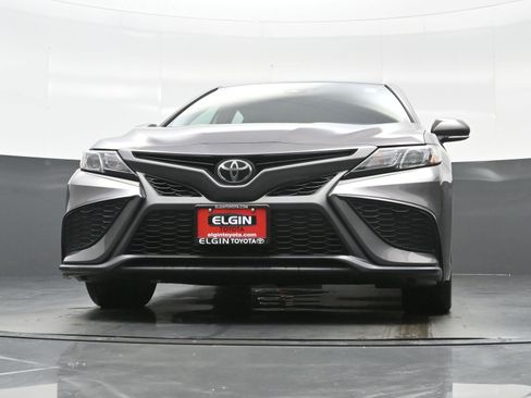 Used 2022 Toyota Camry SE FWD image 26