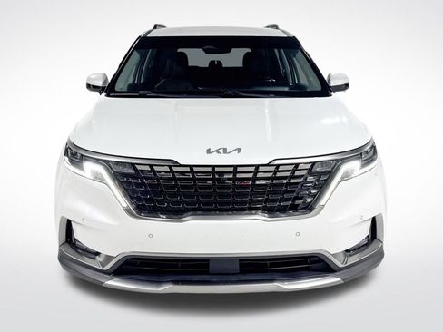 Used 2023 Kia Carnival SX image 11