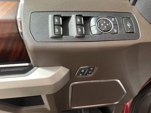 Used 2020 Ford F350 King Ranch w/ King Ranch Ultimate Package AWD/4WD image 11