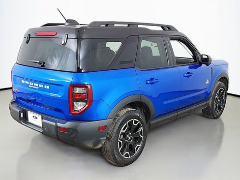 Used 2025 Ford Bronco Sport Outer Banks w/ Outer Banks Tech Package+ image 12