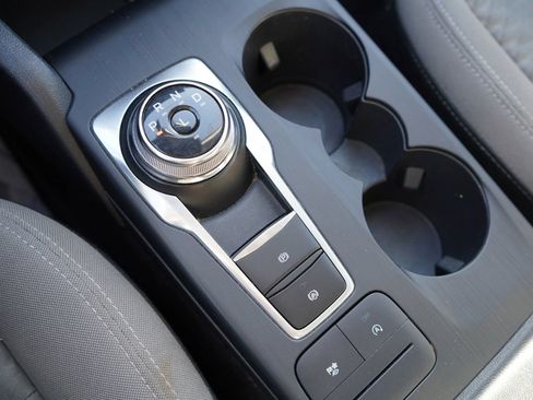 Used 2022 Ford Escape SE w/ SE Sport Appearance Package FWD image 13