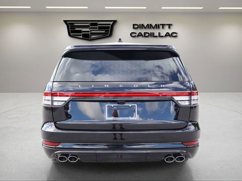 Used 2025 Lincoln Aviator Reserve w/ Luxury Package AWD/4WD image 4