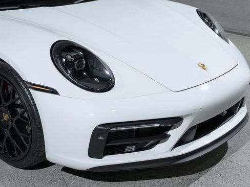 Used 2024 Porsche 911 Carrera GTS RWD image 30