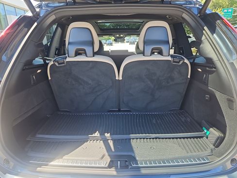 Used 2026 Volvo XC90 B6 Plus w/ Protection Package Premier AWD/4WD image 35