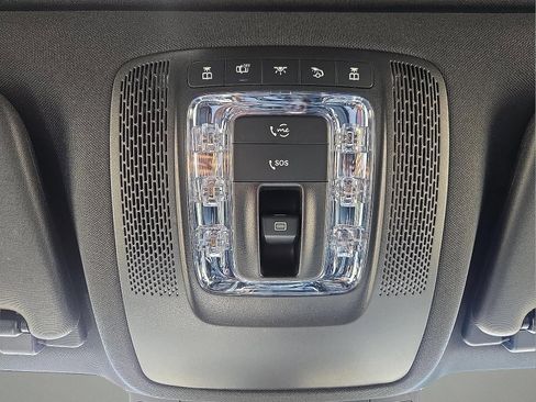 Used 2024 Mercedes-Benz GLE 350 4MATIC image 19