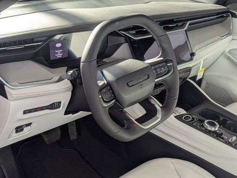 New 2026 Jeep Cherokee Limited AWD/4WD image 10