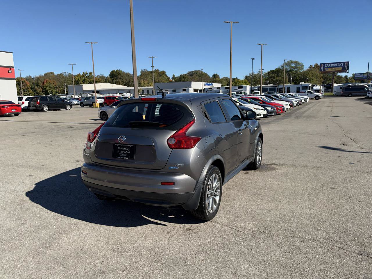 Used 2012 Nissan Juke S AWD/4WD image 3