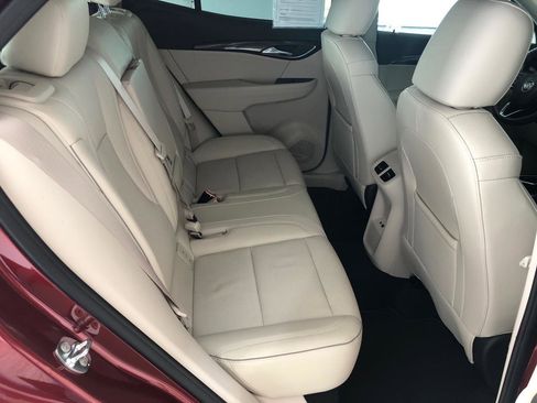 Used 2023 Buick Envision Essence AWD/4WD image 10
