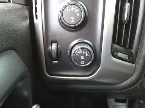 Used 2018 GMC Sierra 3500 SLE w/ SLE Preferred Package image 44