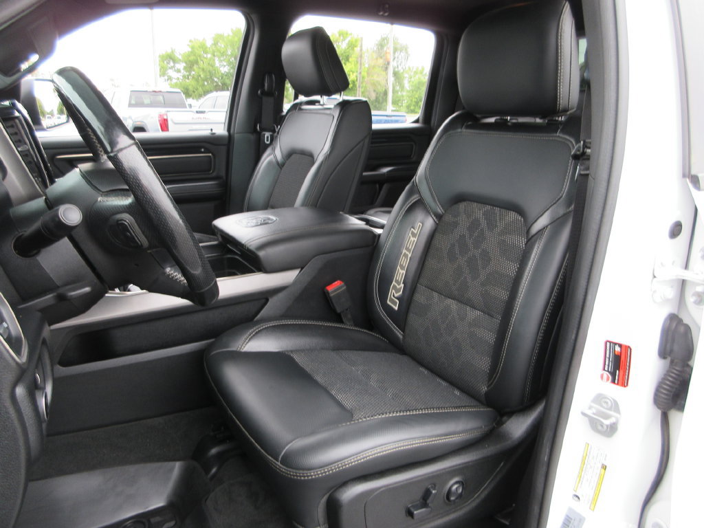 Used 2020 RAM 1500 Rebel w/ Rebel Level 1 Equipment Group AWD/4WD image 21