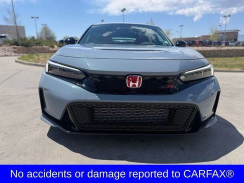 Used 2023 Honda Civic Type R image 2