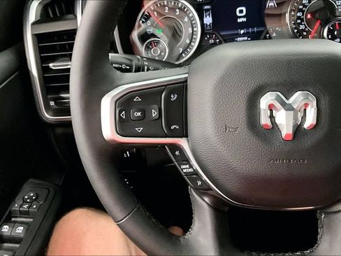 Used 2025 RAM 1500 Big Horn AWD/4WD image 27