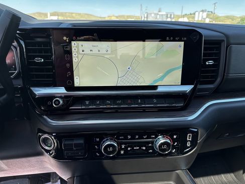 New 2025 GMC Sierra 2500 SLT w/ SLT Premium Package image 11