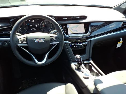 New 2025 Cadillac XT6 Premium Luxury w/ Technology Package image 8