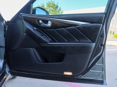 Used 2018 INFINITI Q50 Luxe RWD image 10
