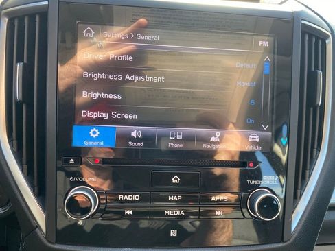 Used 2018 Subaru Impreza 2.0i Limited image 25