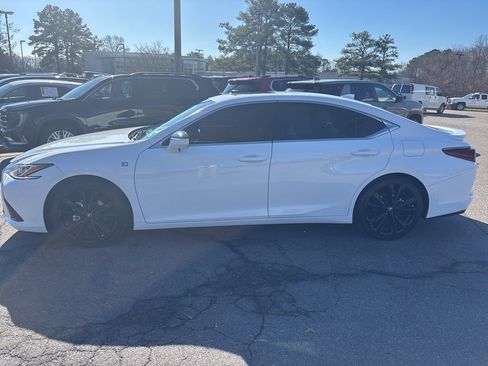 Used 2023 Lexus ES 350 F Sport image 11