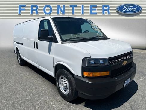 Used 2023 Chevrolet Express 2500 Extended w/ Driver Convenience Package RWD image 8