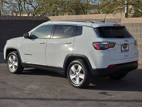 Used 2022 Jeep Compass Latitude image 7
