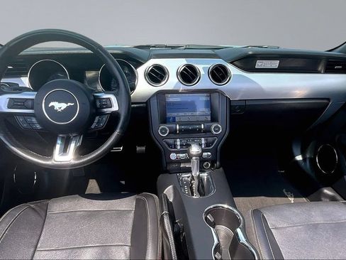 Used 2017 Ford Mustang Premium RWD image 15