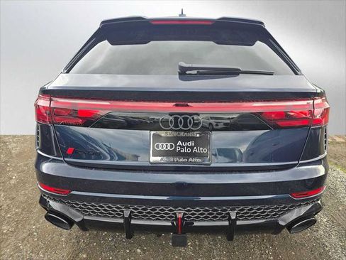 New 2026 Audi RS Q8 performance image 4