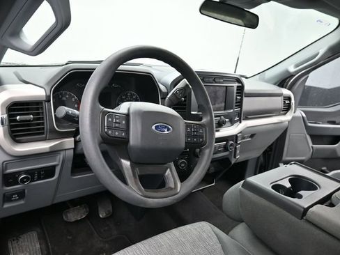 Used 2023 Ford F150 XLT w/ XTR Package image 12