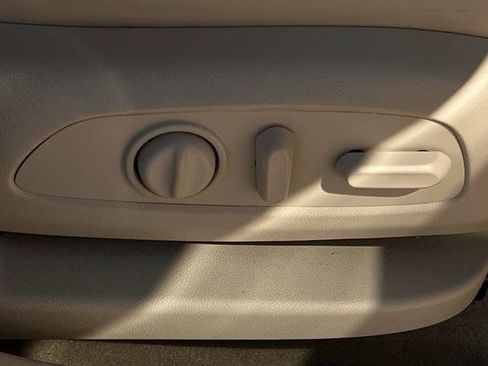 Used 2023 GMC Acadia Denali w/ Denali Ultimate Package image 26