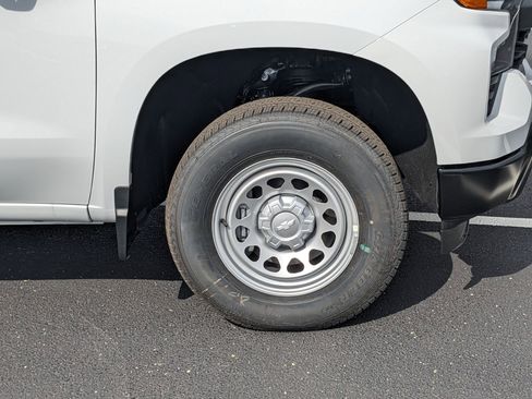 New 2025 Chevrolet Silverado 1500 W/T image 11