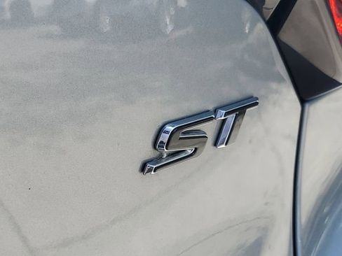 Certified 2024 Buick Encore GX Sport Touring w/ Comfort Package image 8