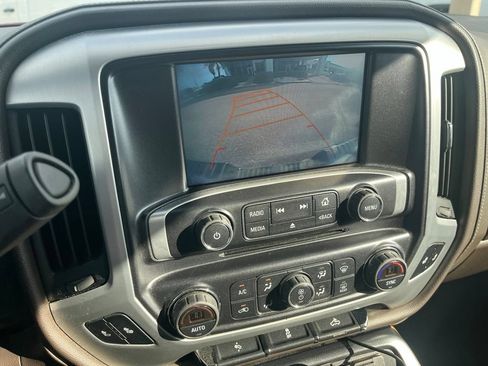 Used 2016 GMC Sierra 1500 SLT w/ SLT Premium Package RWD image 16