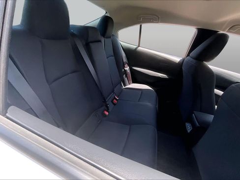 Used 2025 Toyota Corolla LE w/ LE Premium Package FWD image 18