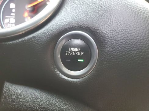 Used 2022 Chevrolet Malibu Premier image 25