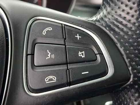 Used 2018 Mercedes-Benz GLC 300 GLC 300 image 22