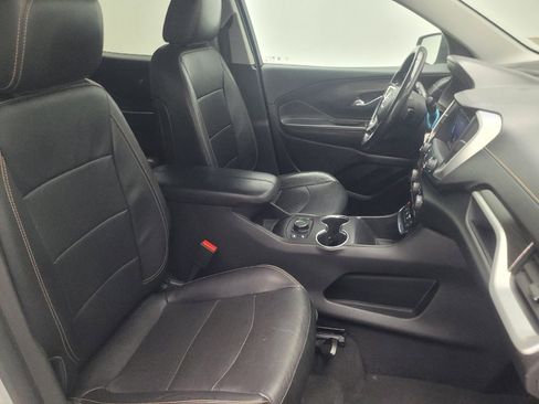 Used 2019 GMC Terrain SLT image 21