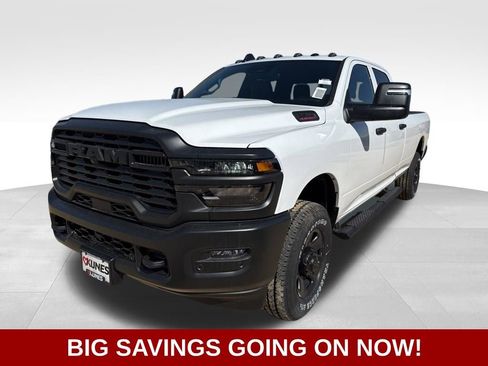 New 2026 RAM 2500 Tradesman AWD/4WD image 8