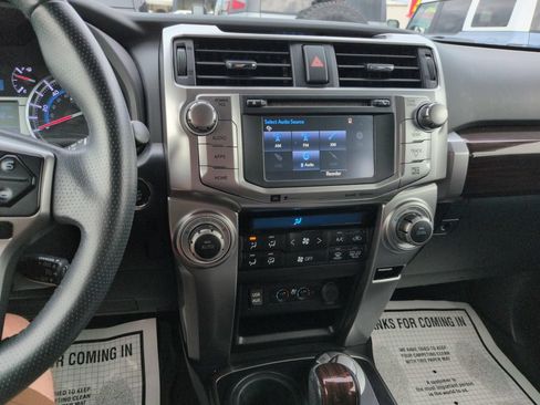 Used 2018 Toyota 4Runner Limited AWD/4WD image 17