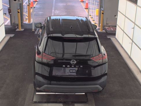 Used 2023 Nissan Rogue S FWD image 7