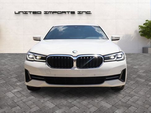 Used 2021 BMW 530i xDrive w/ Convenience Package AWD/4WD image 2
