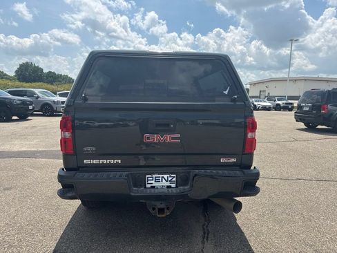 Used 2019 GMC Sierra 3500 SLT w/ Duramax Plus Package AWD/4WD image 6